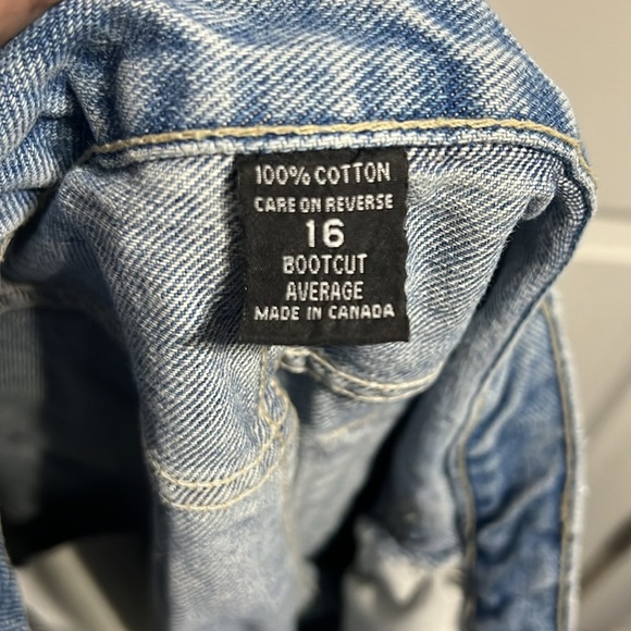 NY & Co Women’s jeans. Bootcut. Size 16. Blue. - Picture 6 of 6